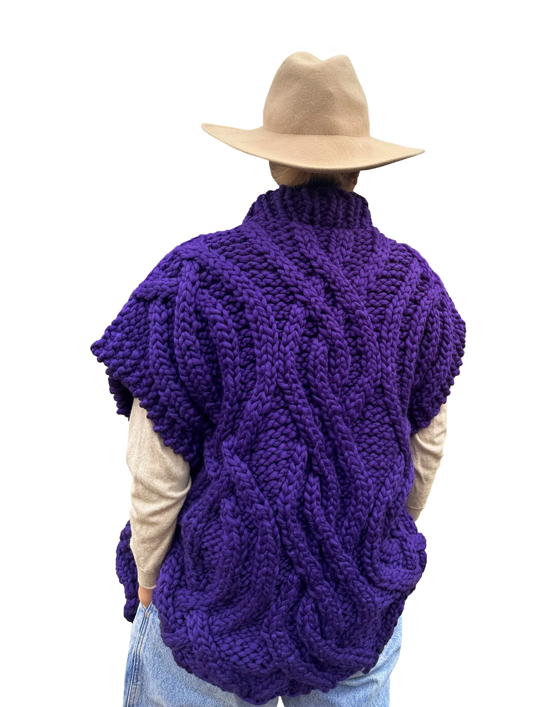 Cable Poncho - Merino