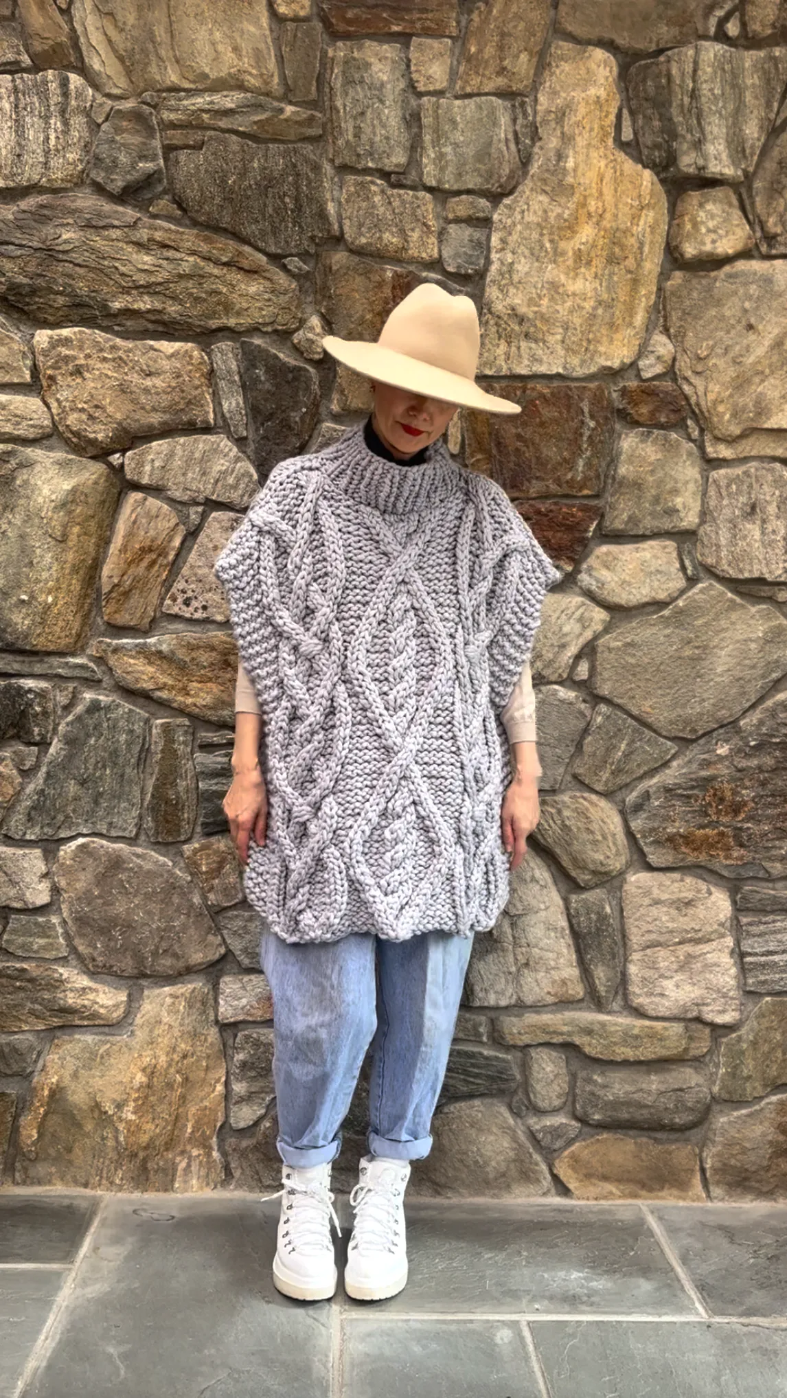 Cable Poncho - Merino